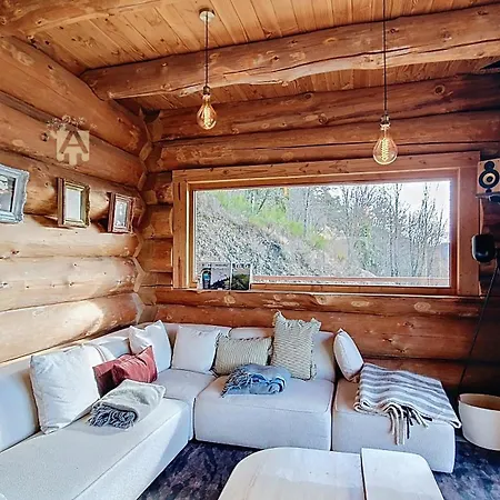 Trappeur 8 Personnes Chalet *